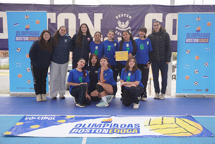 Gran jornada con seleccionadas nacionales de vóleibol femenino en las Olimpiadas BostonEduca 2025