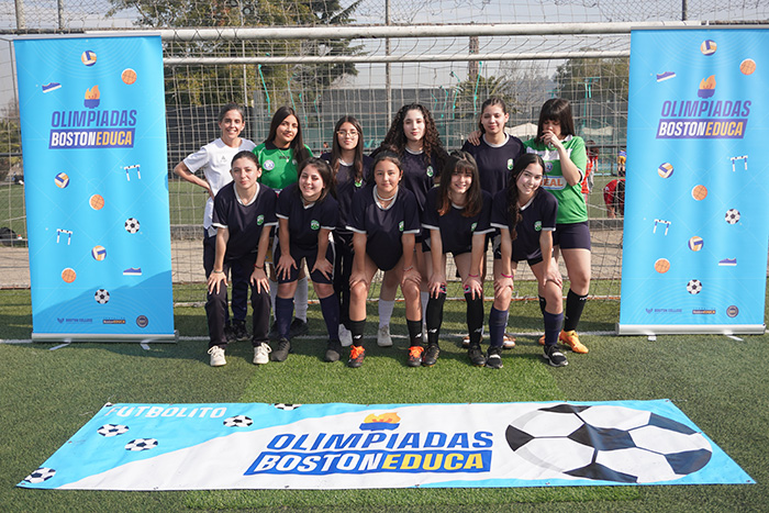 Futbolito de alto nivel en la fecha Intermedia Damas de las Olimpiadas BostonEduca 2025