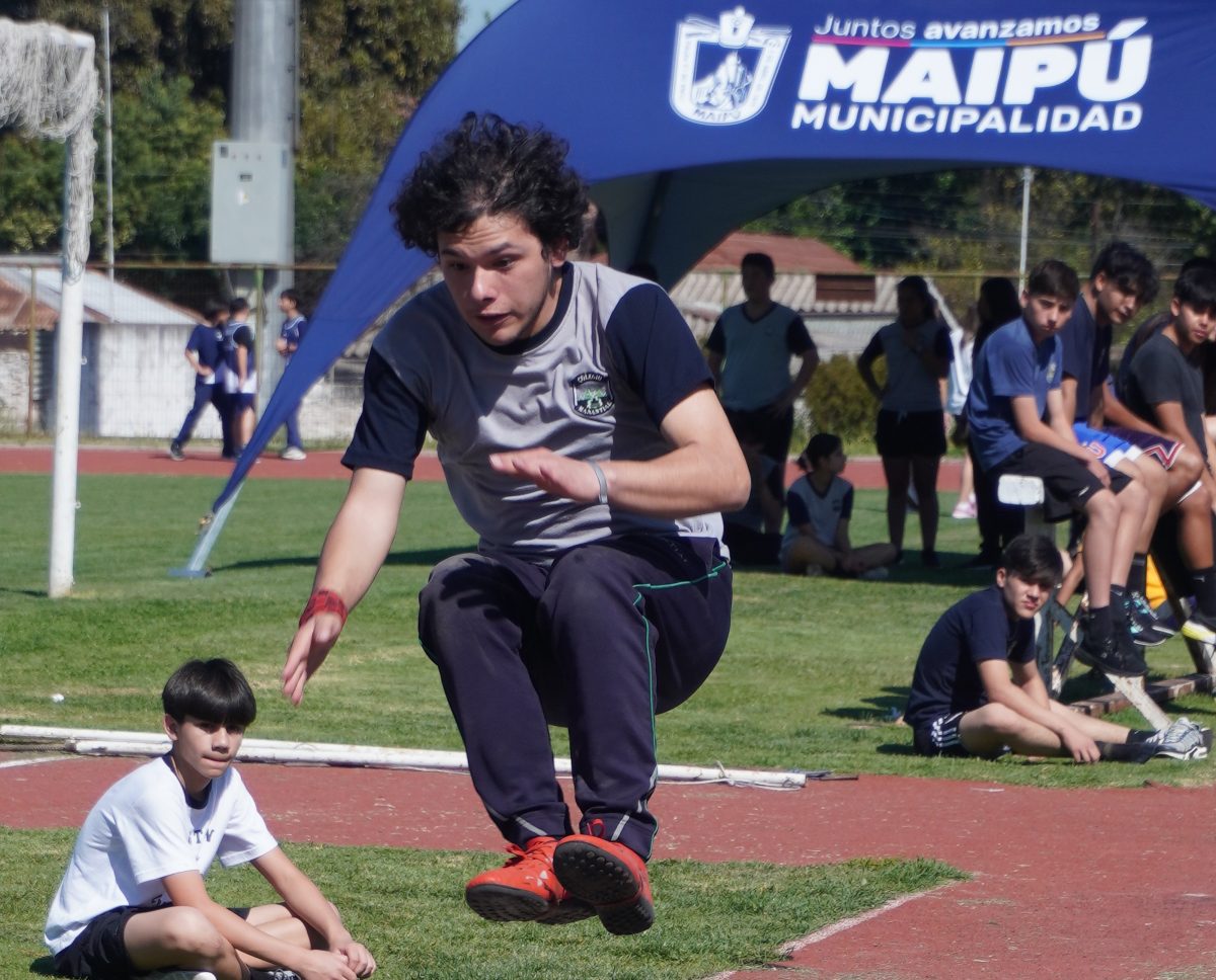 Atletismo 7° Básico a IV Medio – Olimpiadas BostonEduca 2025